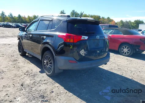 2013 Toyota Rav4 Le z USA, uszkodzony, nr VIN 2T3BFREV2DW102806